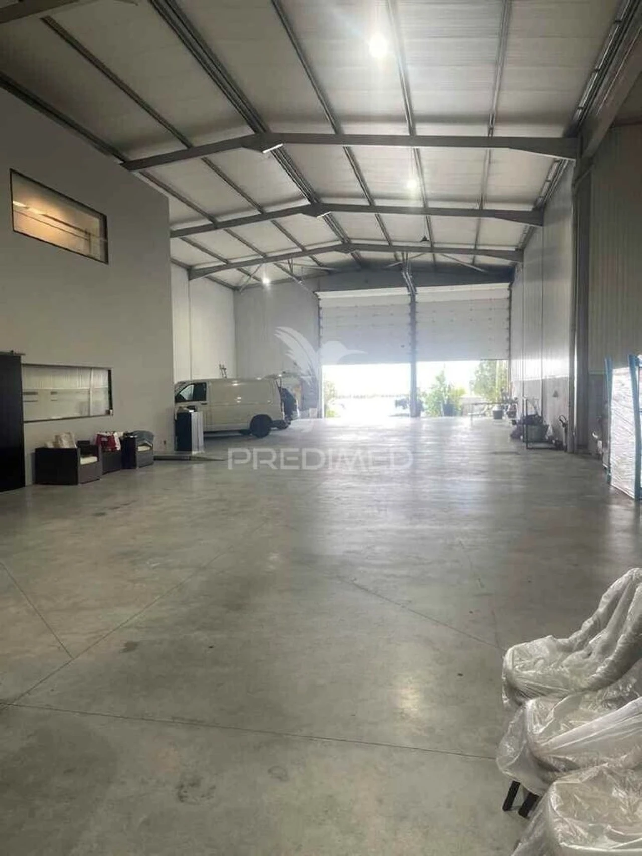 Armazém para Venda em São João da Madeira Foto 5