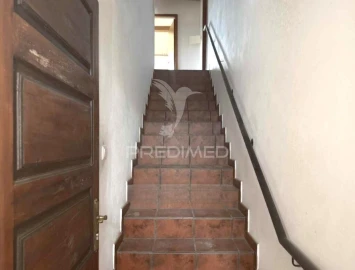 Moradia T4 para Venda em Vila Nova de Monsarros