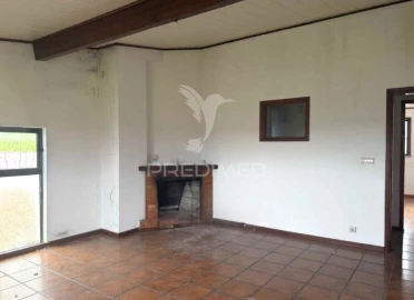 Moradia T4 para Venda em Vila Nova de Monsarros