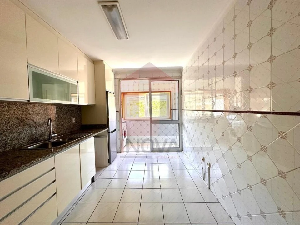 Apartamento T2 para Venda em Braga (São José de São Lázaro e São João do Souto) Foto 1