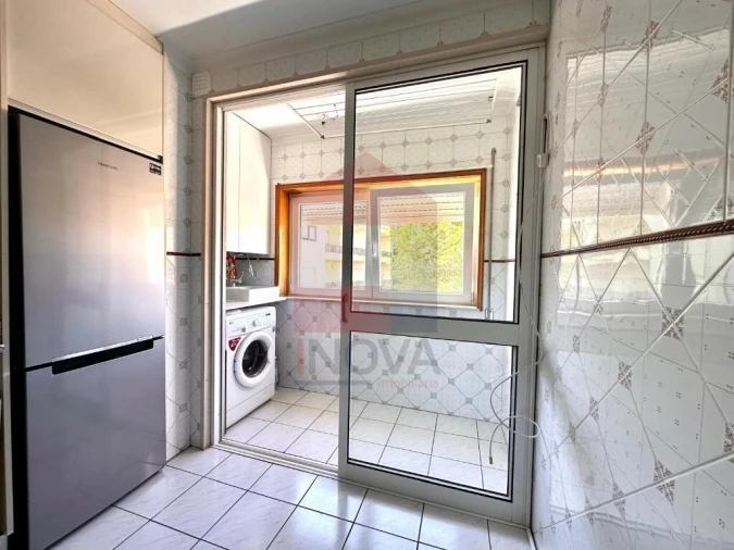 Apartamento T2 para Venda em Braga (São José de São Lázaro e São João do Souto) Foto 2