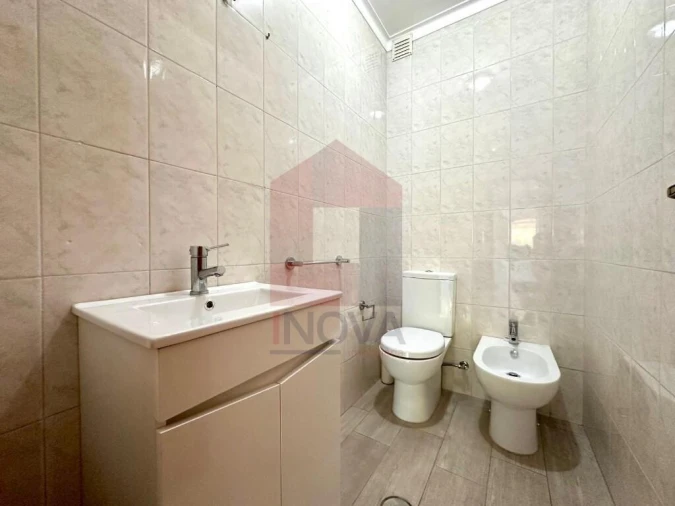 Apartamento T2 para Venda em Braga (São José de São Lázaro e São João do Souto) Foto 11