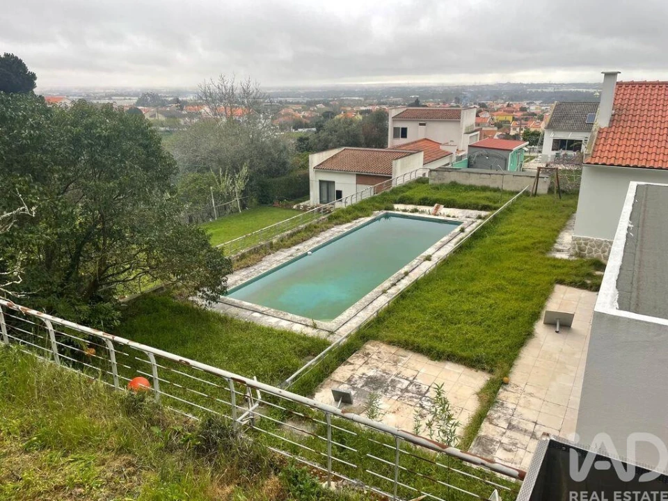 Moradia T7 para Venda em Quinta do Anjo Foto 32