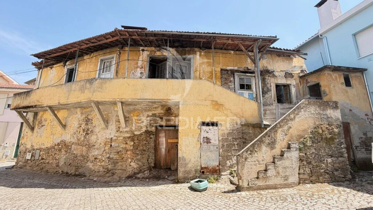 Quinta T6 para Venda em Mirandela Foto 1