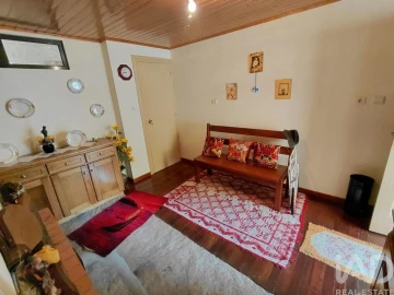 Moradia T3 para Venda em Fiães