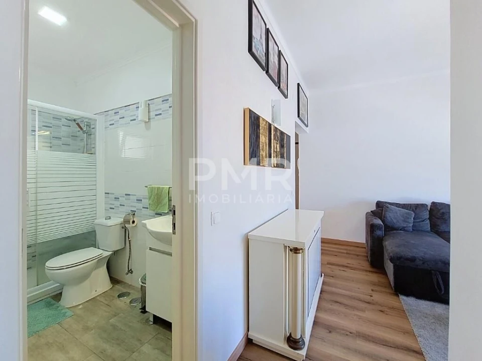 Apartamento T2 para Venda em Santa Clara Foto 8