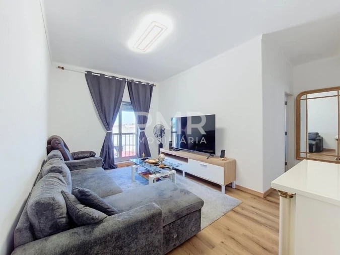 Apartamento T2 para Venda em Santa Clara Foto 3
