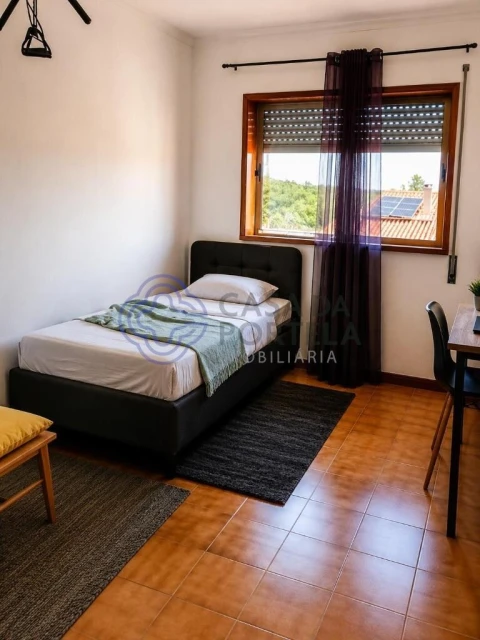Moradia T3 para Venda em Cepães e Fareja