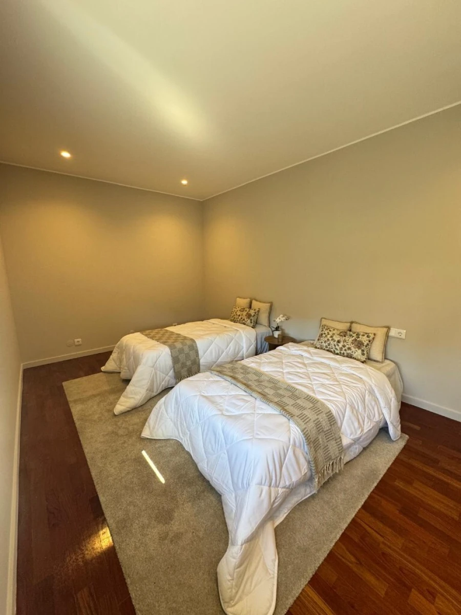 Apartamento T2 para Venda em São Vicente (Braga) Foto 5