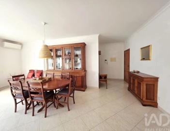 Apartamento T2 para Arrendamento em Tavira (Santa Maria e Santiago)