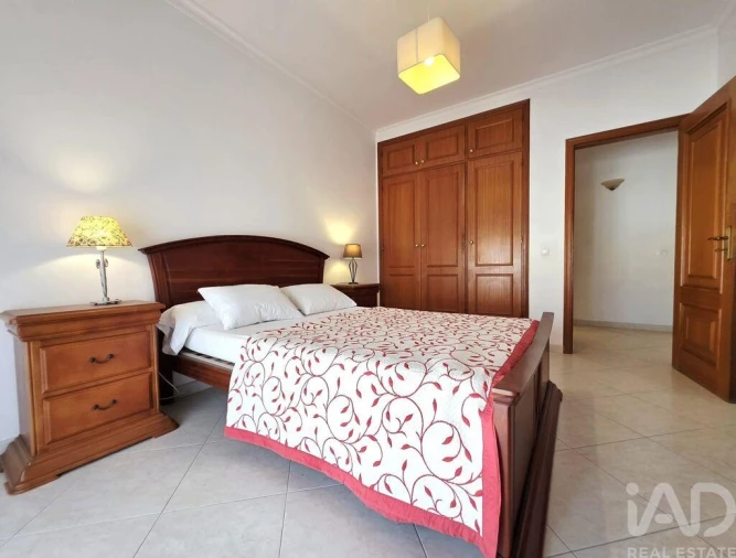 Apartamento T2 para Arrendamento em Tavira (Santa Maria e Santiago) Foto 11