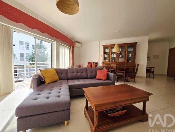 Apartamento T2 para Arrendamento em Tavira (Santa Maria e Santiago) Foto 2