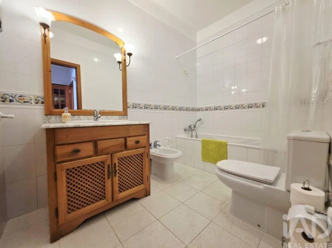 Apartamento T2 para Arrendamento em Tavira (Santa Maria e Santiago) Foto 15