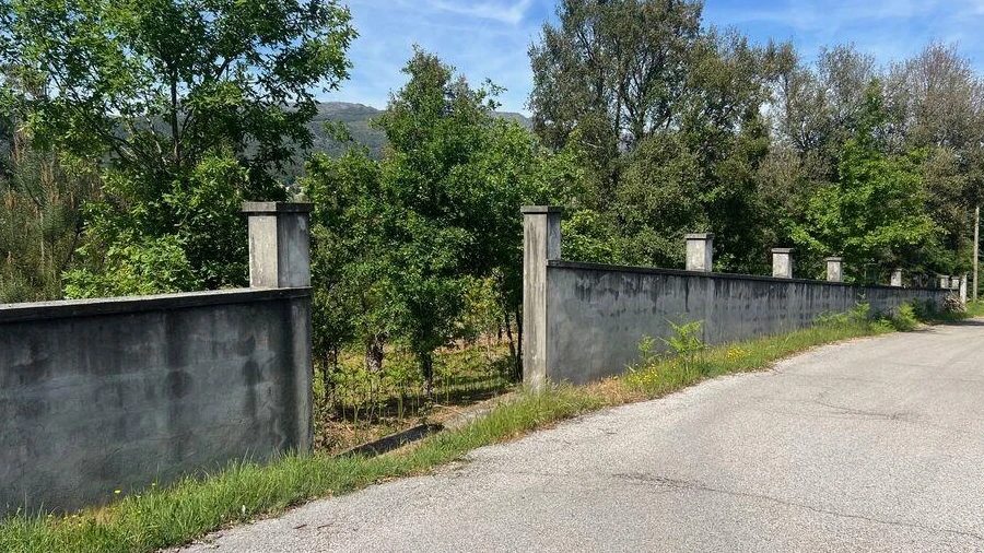 Terreno para Venda em Santa Cruz da Trapa e São Cristóvão de Lafões