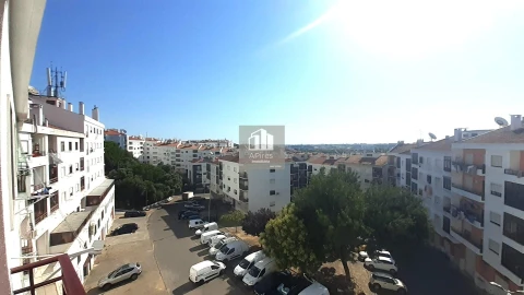 Apartamento T4 para Venda em Amora