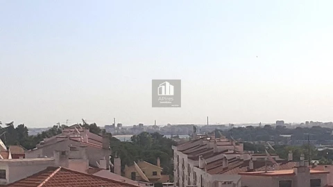 Apartamento T4 para Venda em Amora