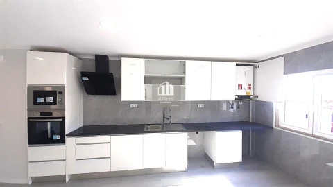 Apartamento T4 para Venda em Amora