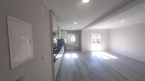 Apartamento T4 para Venda em Amora