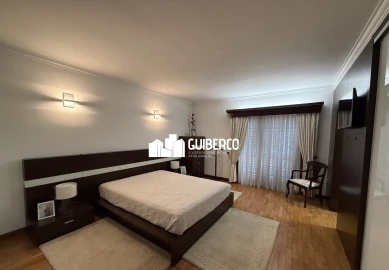 Moradia T3 para Venda em Ronfe
