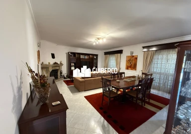 Moradia T3 para Venda em Ronfe