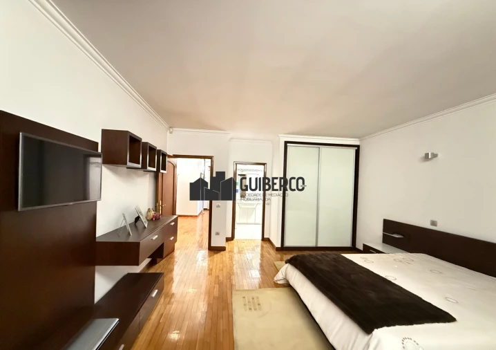 Moradia T3 para Venda em Ronfe Foto 16