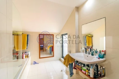 Moradia T4 para Venda em São Mamede de Infesta e Senhora da Hora
