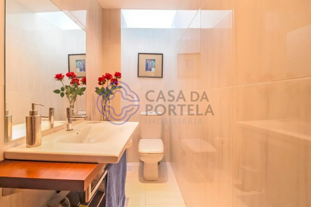 Moradia T4 para Venda em São Mamede de Infesta e Senhora da Hora Foto 26