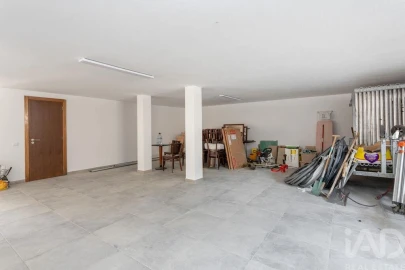 Moradia T4 para Venda em Albufeira e Olhos de Água