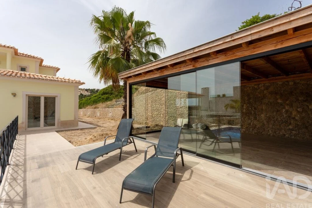 Moradia T4 para Venda em Albufeira e Olhos de Água Foto 27