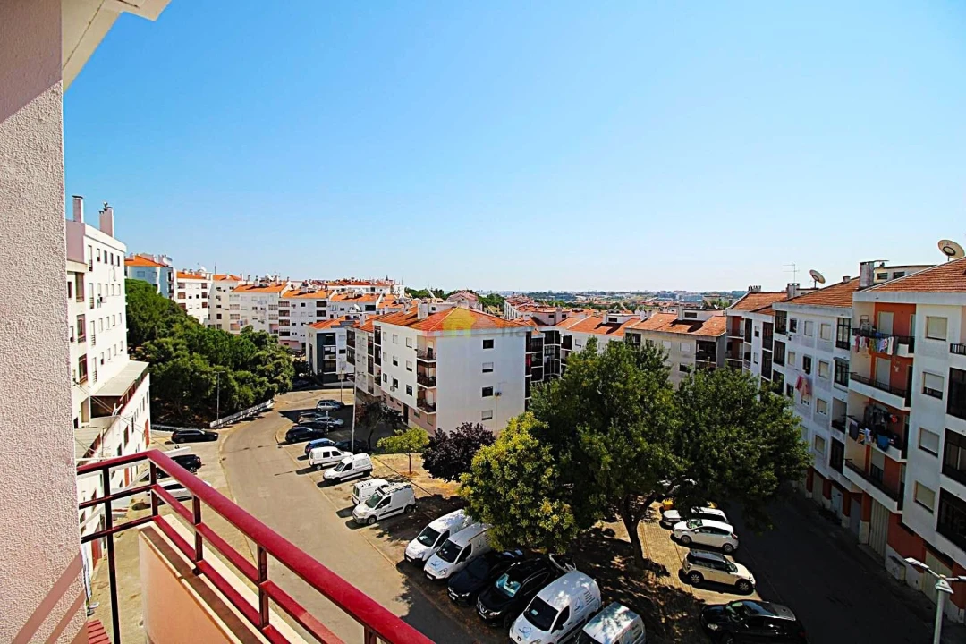 Apartamento T4 para Venda em Amora Foto 19