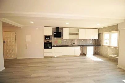 Apartamento T4 para Venda em Amora