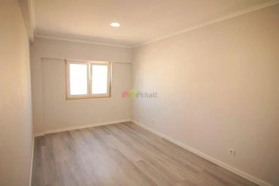 Apartamento T4 para Venda em Amora