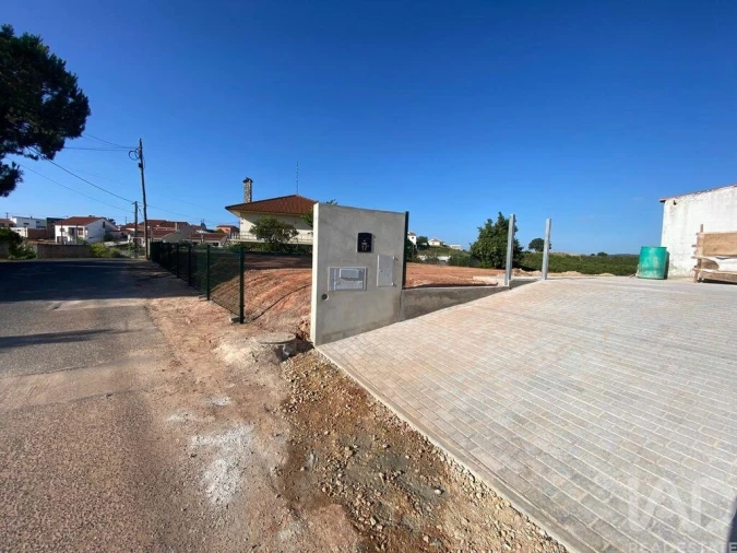 Moradia para Venda em Lamas e Cercal Foto 3