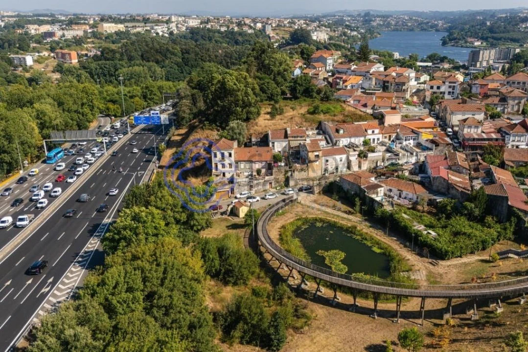 Prédio para Venda em Campanhã Foto 10