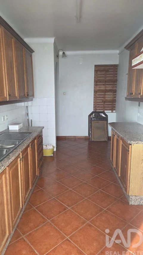 Apartamento T4 para Venda em Alhandra, São João dos Montes e Calhandriz
