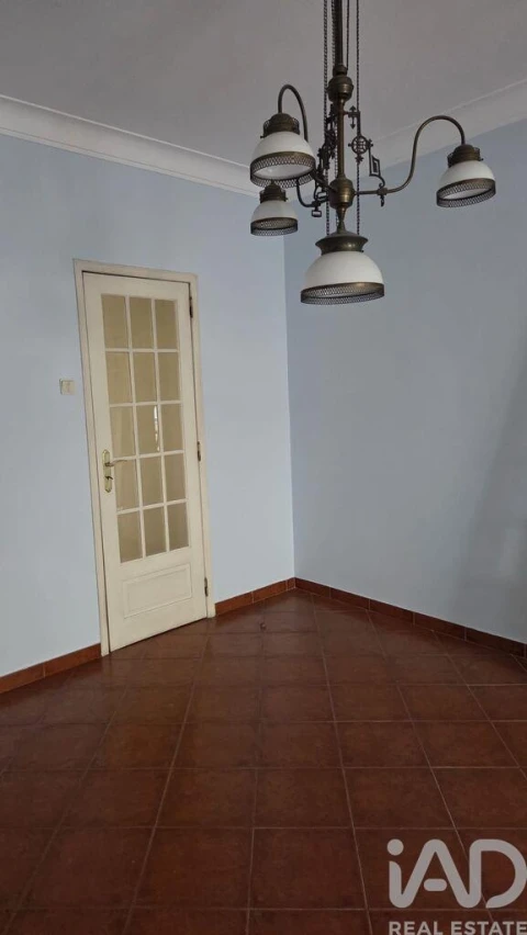 Apartamento T4 para Venda em Alhandra, São João dos Montes e Calhandriz