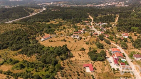 Moradia T3 para Venda em São Miguel, Santa Eufémia e Rabaçal