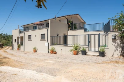 Moradia T3 para Venda em São Miguel, Santa Eufémia e Rabaçal