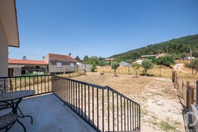 Moradia T3 para Venda em São Miguel, Santa Eufémia e Rabaçal