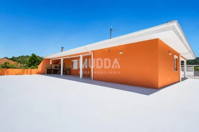 Moradia T3 para Venda em Canedo, Vale e Vila Maior