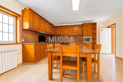 Moradia T3 para Venda em Canedo, Vale e Vila Maior