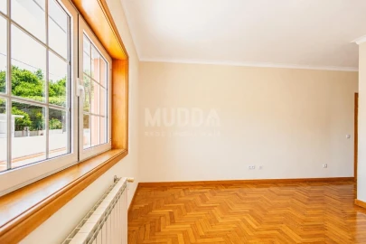 Moradia T3 para Venda em Canedo, Vale e Vila Maior