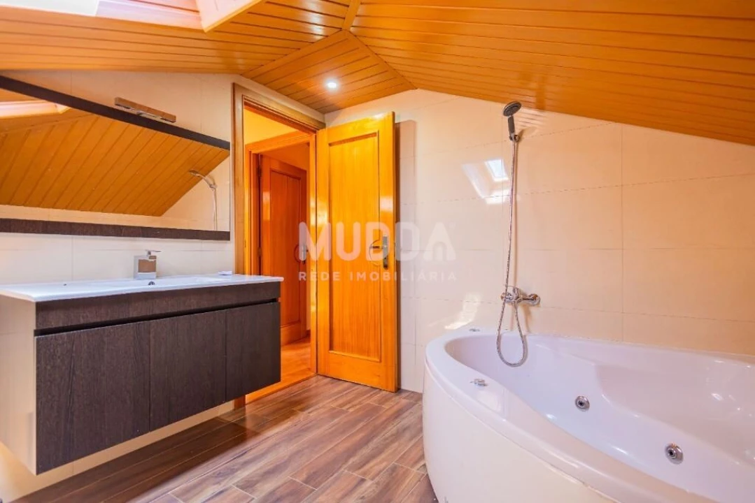 Moradia T3 para Venda em Canedo, Vale e Vila Maior Foto 11