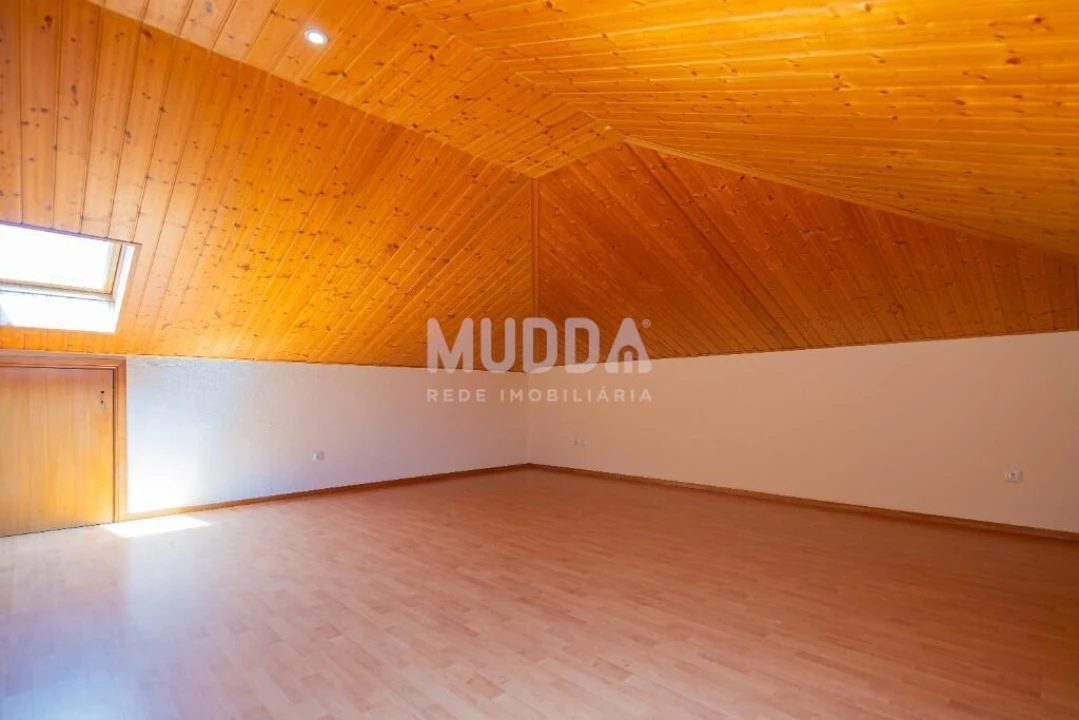 Moradia T3 para Venda em Canedo, Vale e Vila Maior Foto 35