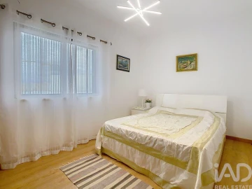 Apartamento T3 para Venda em Faro (Sé e São Pedro)
