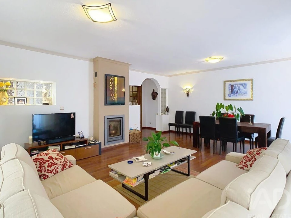 Apartamento T3 para Venda em Faro (Sé e São Pedro) Foto 4