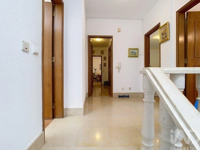 Apartamento T3 para Venda em Faro (Sé e São Pedro) Foto 13
