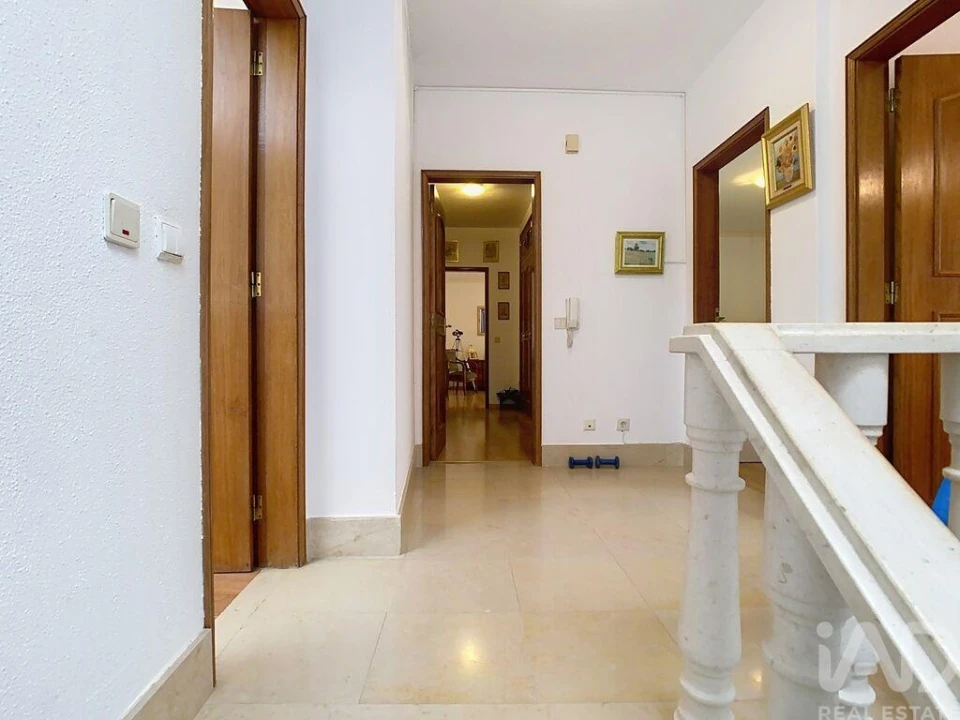 Apartamento T3 para Venda em Faro (Sé e São Pedro) Foto 13