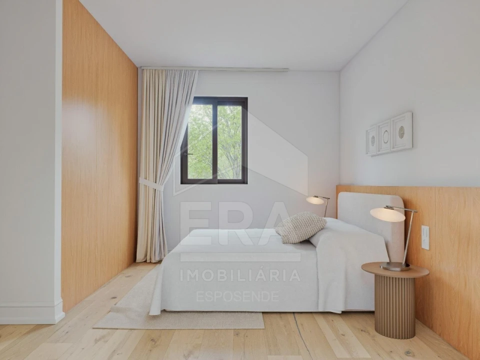 Moradia T5 para Venda em Vila Nova de Anha Foto 7