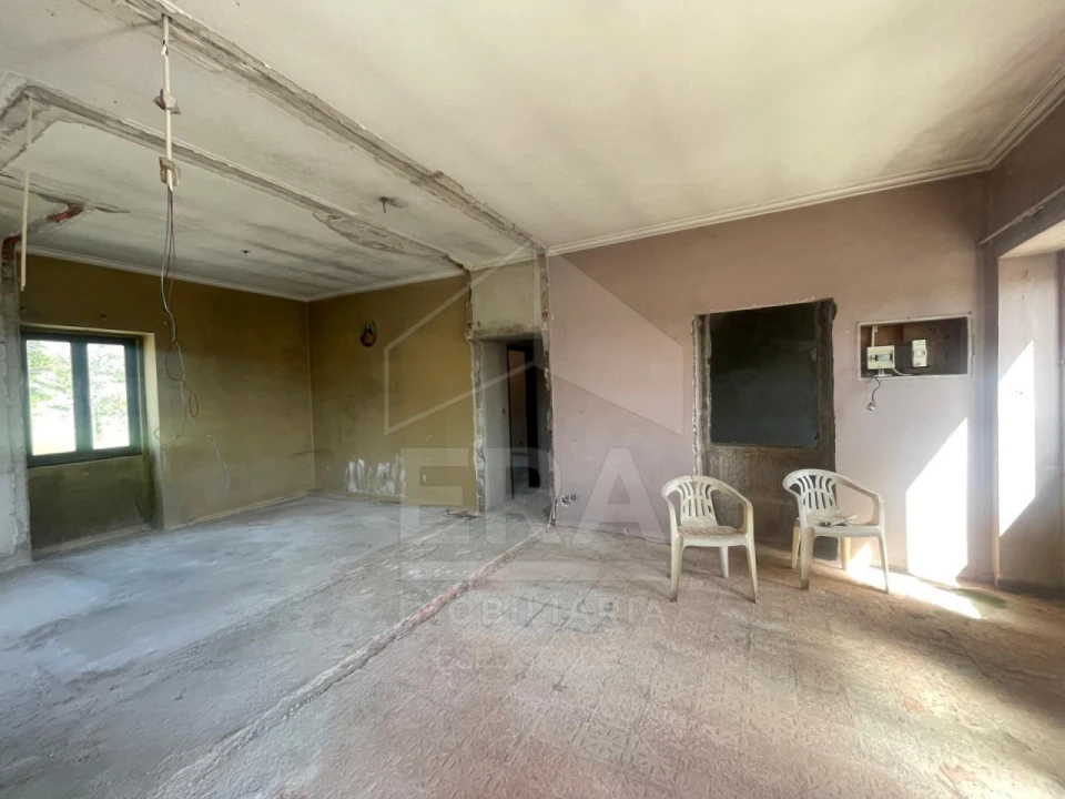 Moradia T5 para Venda em Vila Nova de Anha Foto 15